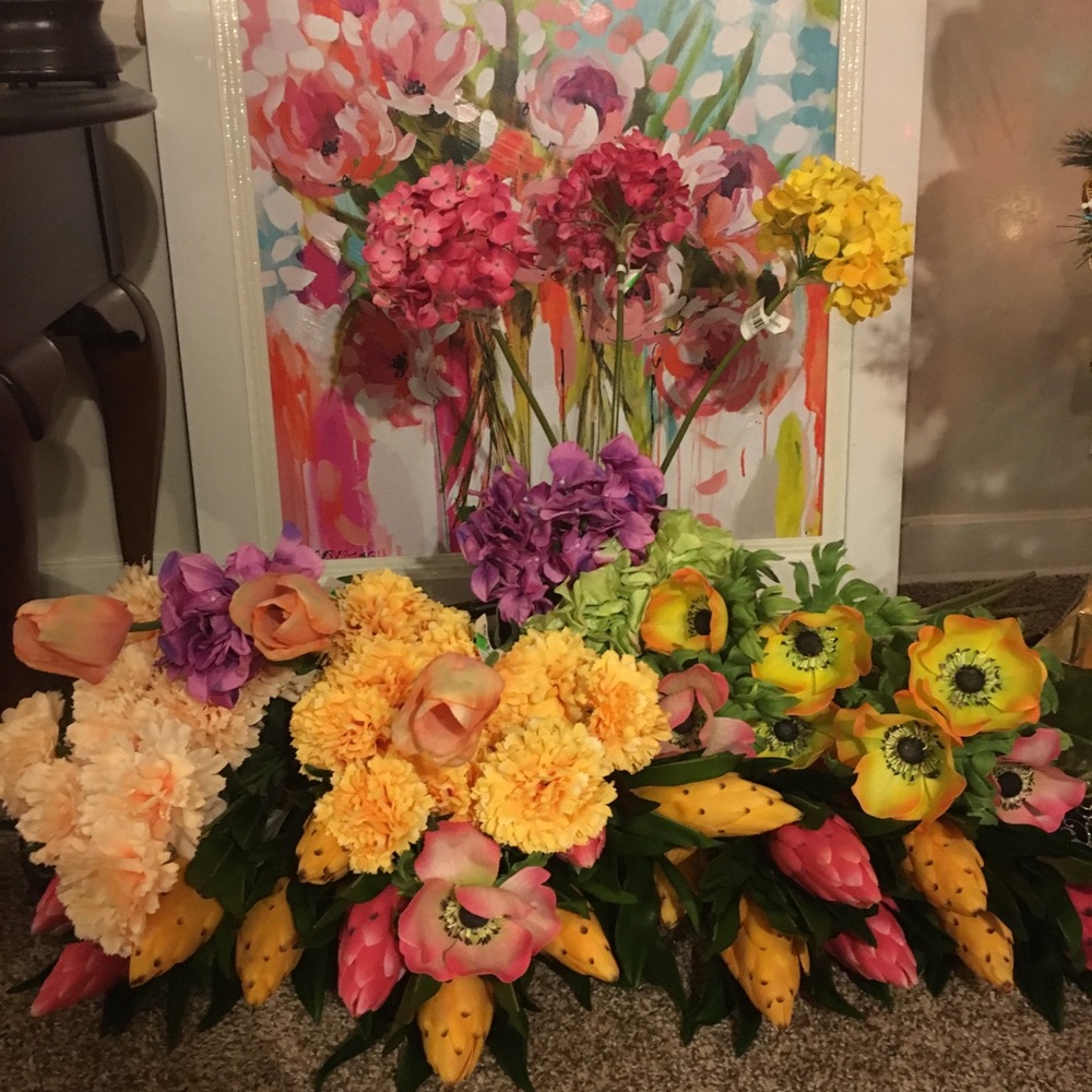 Kirkland’s Artificial Tulips Hydrangeas Carnations